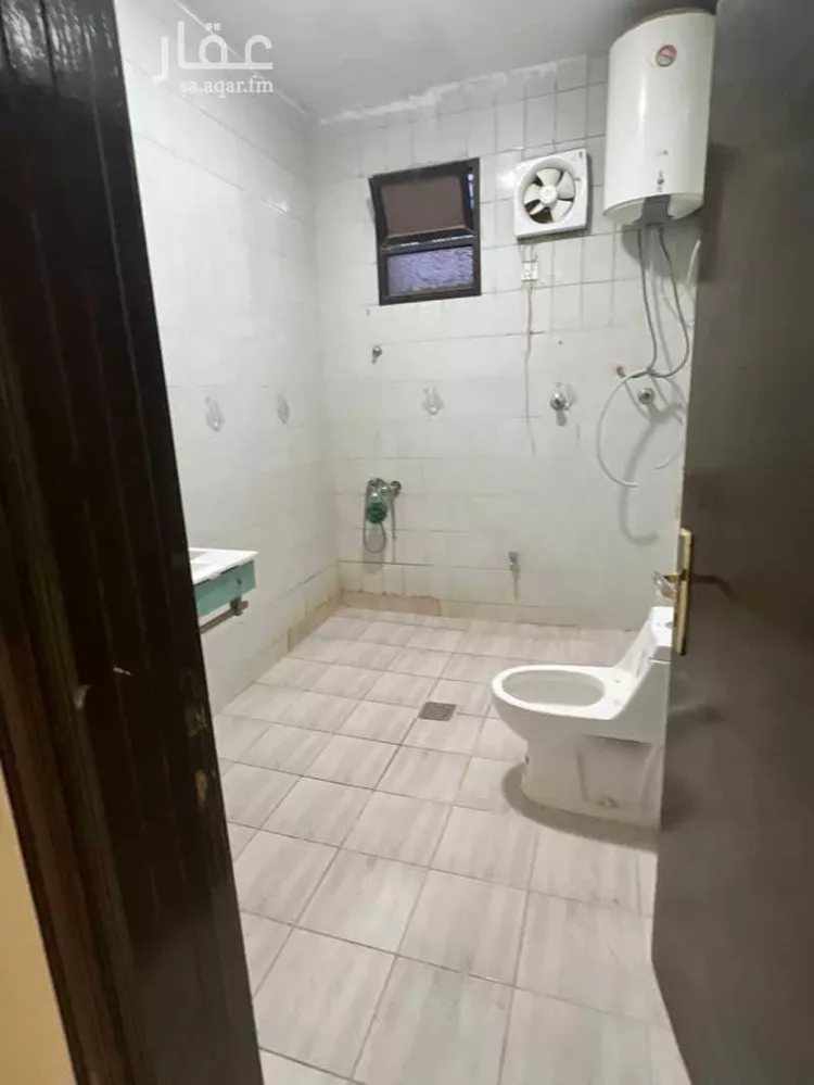 فيلا للإيجار في شارع النقيل, حي المنار, مدينة الرياض, منطقة الرياض صورة 2