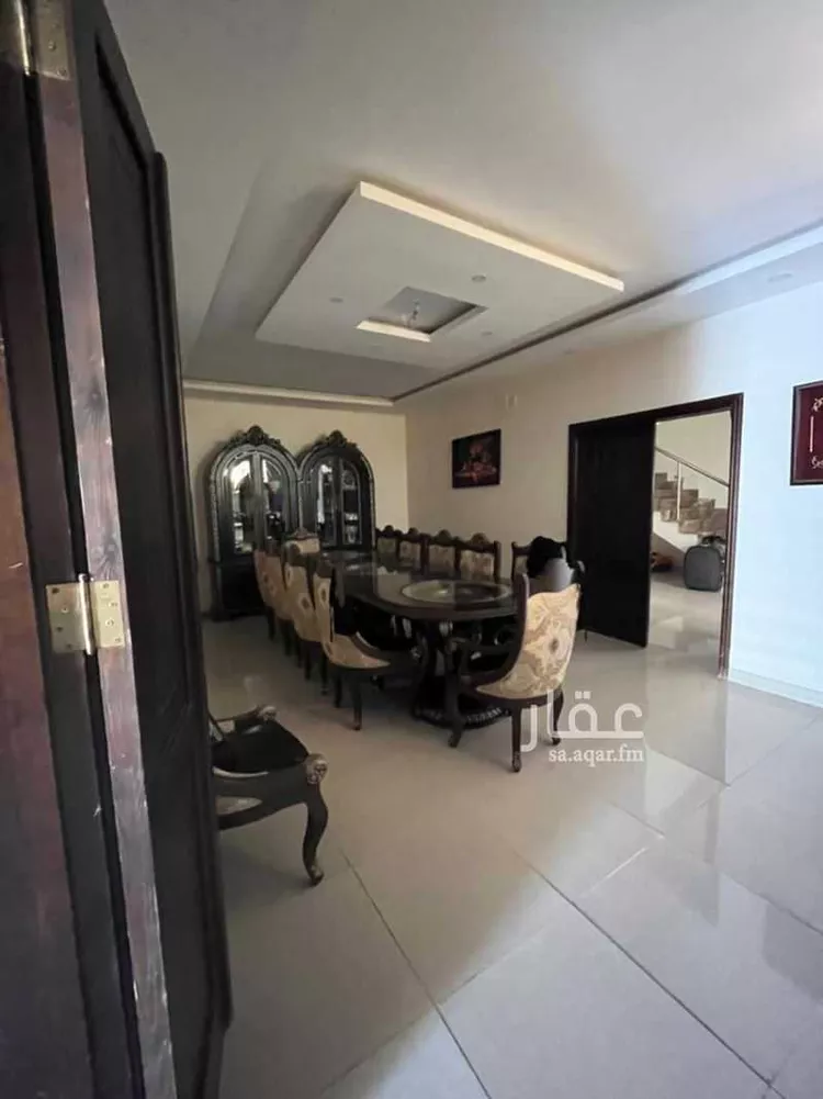 فيلا للبيع في شارع محمد بن شاطر, حي المصيف, مدينة تبوك, منطقة تبوك صورة 3