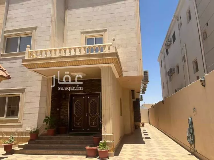 فيلا للبيع في شارع محمد بن شاطر, حي المصيف, مدينة تبوك, منطقة تبوك 6