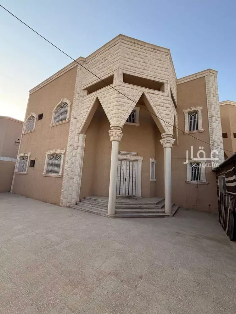 فيلا للبيع في شارع ابن الأمير ، حي غرناطة ، الرياض ، منطقة الرياض 1 صورة