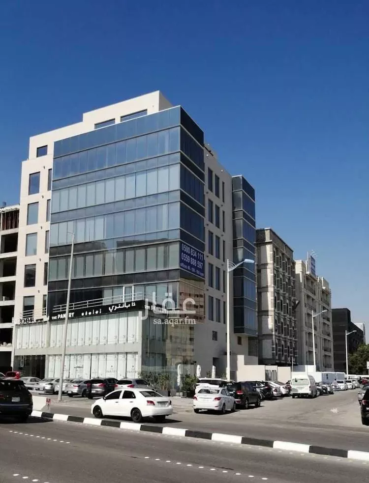 مكتب تجاري للإيجار في طريق الملك سلمان بن عبدالعزيز ، حي البندرية ، الخبر ، الخبر