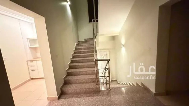 فيلا للإيجار في شارع حفر الباطن, حي اللؤلؤ, مدينة الخبر, المنطقة الشرقية 18