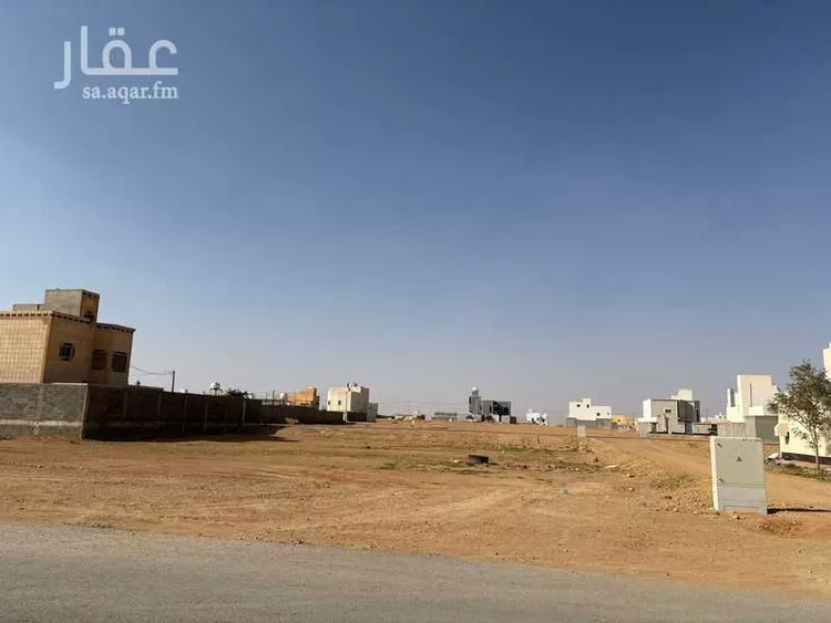 أرض للبيع في شارع عبدالعزيز ابن معمر, حي الروضة, مدينة المجمعة, منطقة الرياض