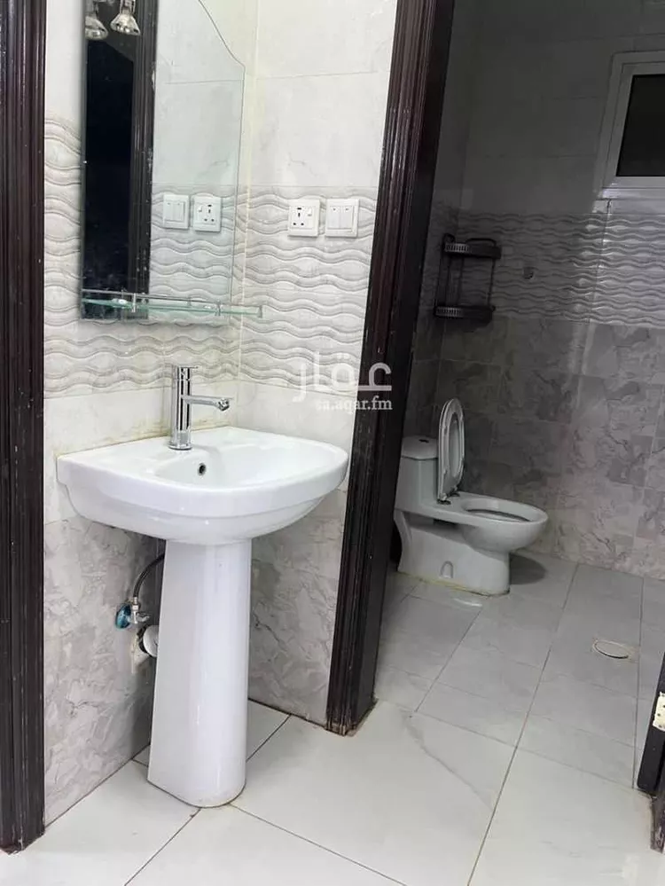 شقة للإيجار في شارع عبدالرحمن بن حسن الفتني ، حي القادسية ، الرياض ، منطقة الرياض صورة 4