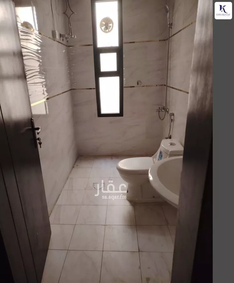 دور للبيع في شارع البديعات, حي الدار البيضاء, مدينة الرياض, منطقة الرياض 7
