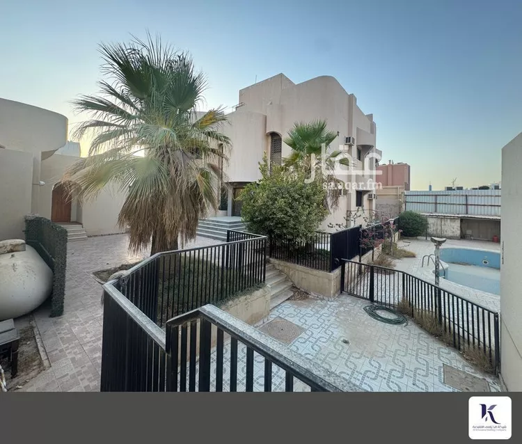 فيلا للبيع في شارع المنذر بن الطفيل, حي الربوة, مدينة الرياض, منطقة الرياض صورة 5