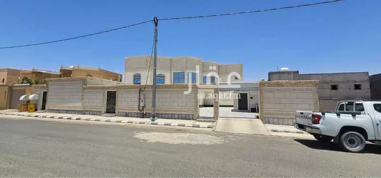 فيلا للبيع في شارع الحارث بن عبد المطلب	رضي الله عنه, حي بقعاء القديمة, مدينة بقعاء, منطقة حائل