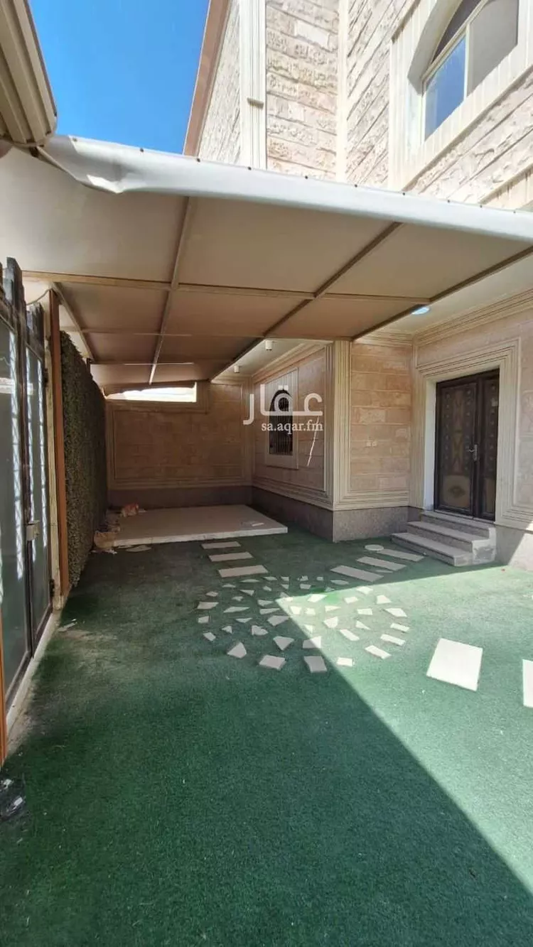 فيلا للبيع في شارع عبدالله ابن الخطاب, حي ضاحية الملك فهد, مدينة الدمام, المنطقة الشرقية صورة 2