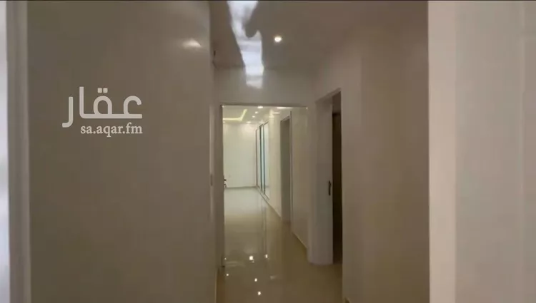 فيلا للبيع في شارع محمد بن ابراهيم اليشكري, حي المطار, مدينة المدينه المنوره, منطقة المدينة المنورة صورة 5