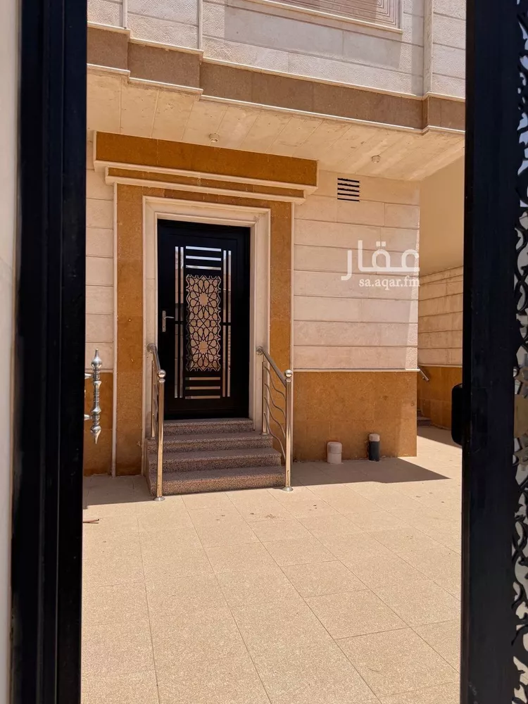 فيلا للبيع في شارع سعد بن تركي السديري, حي شوران, مدينة المدينه المنوره, منطقة المدينة المنورة صورة 3