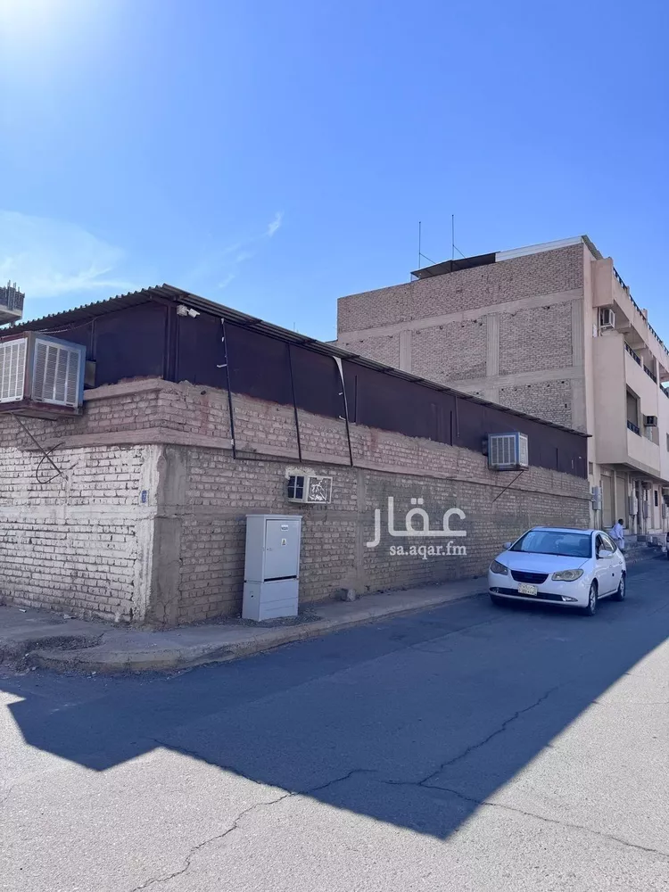 أرض للبيع في شارع سهل بن عمرو البخاري, حي بنى عبد الأشهل, مدينة المدينة المنورة, منطقة المدينة المنورة