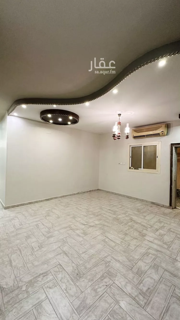 فيلا للبيع في شارع ابراهيم الجفالي, حي المبعوث, مدينة المدينه المنوره, منطقة المدينة المنورة صورة 4