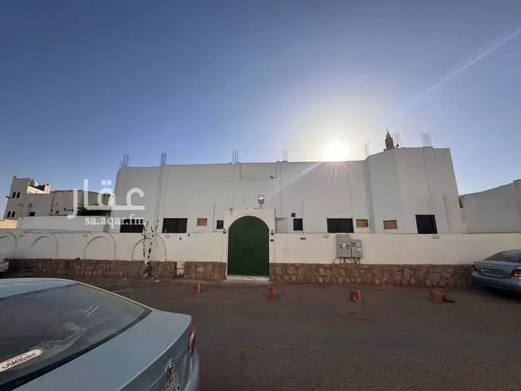 عمارة للبيع في شارع ممر مشاه 86, حي الشهداء, مدينة المدينة المنورة, منطقة المدينة المنورة صورة 5