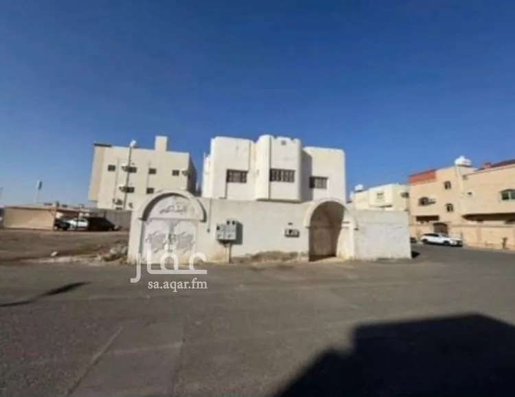 فيلا للبيع في شارع الحسين ابن مطير, حي جشم, مدينة المدينة المنورة, منطقة المدينة المنورة صورة 4