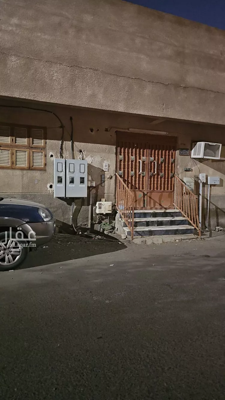 عمارة للبيع في شارع محمد الشعيثي, حي الإسكان, مدينة المدينة المنورة, منطقة المدينة المنورة صورة 2