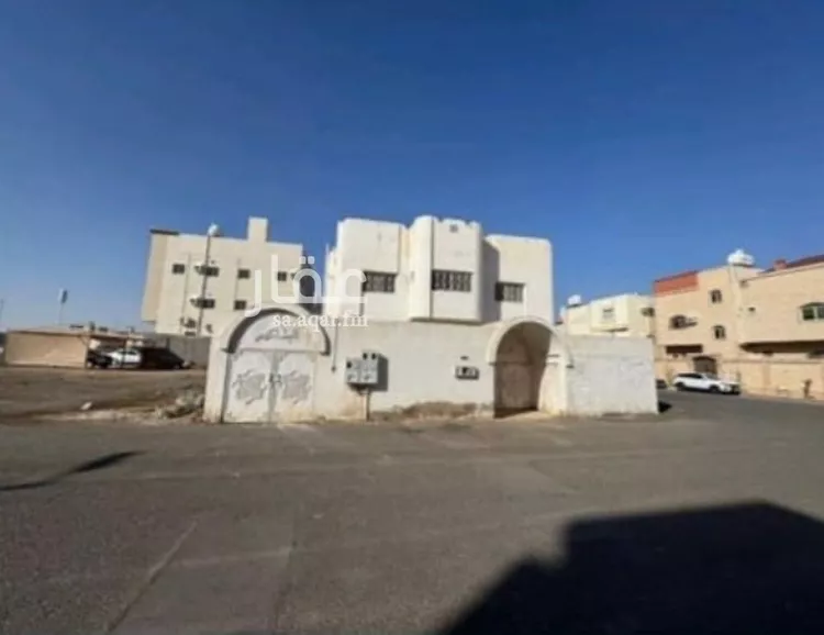 فيلا للبيع في شارع الحسين ابن مطير, حي جشم, مدينة المدينة المنورة, منطقة المدينة المنورة صورة 5