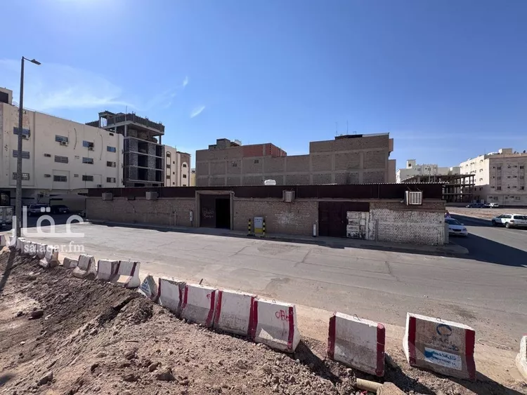 أرض للبيع في شارع سهل بن عمرو البخاري, حي بنى عبد الأشهل, مدينة المدينة المنورة, منطقة المدينة المنورة صورة 3