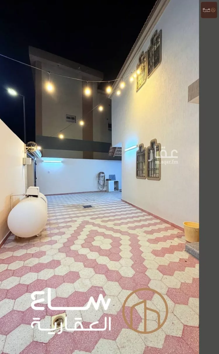 فيلا للبيع في شارع السلام 2, حي السادة, مدينة بريدة, منطقة القصيم صورة 2