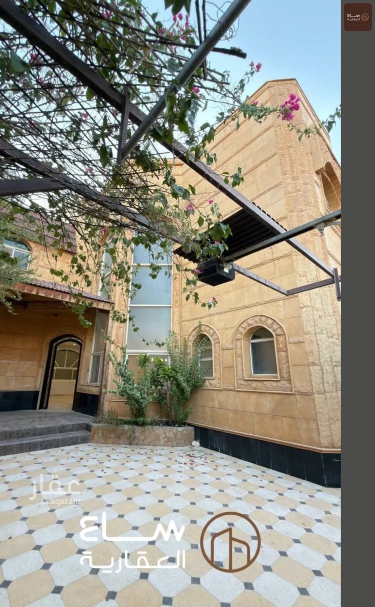فيلا للبيع في شارع نصر الحراني, حي الإسكان, مدينة بريدة, منطقة القصيم صورة 5