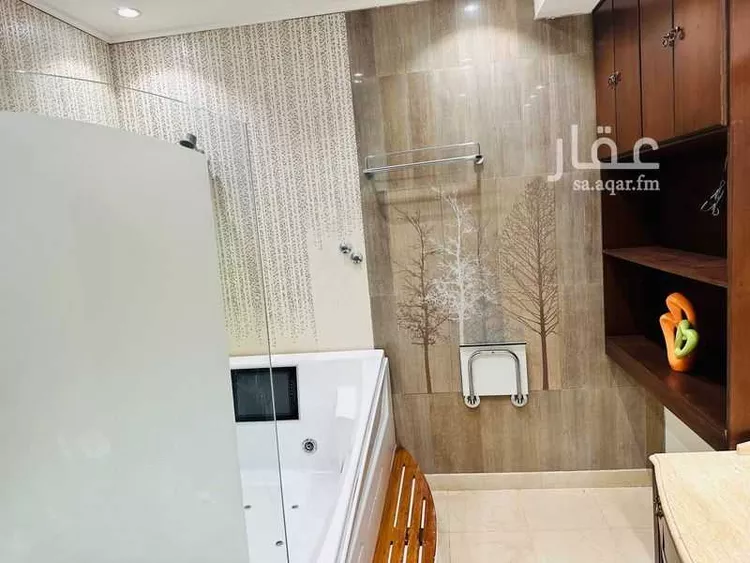 فيلا للبيع في شارع 1036597, حي الخالدية, مدينة حفر الباطن, المنطقة الشرقية