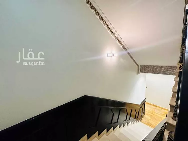 فيلا للبيع في شارع 1036597, حي الخالدية, مدينة حفر الباطن, المنطقة الشرقية 12