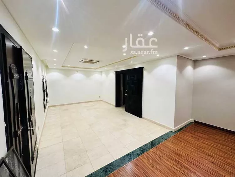 فيلا للبيع في شارع 1036597, حي الخالدية, مدينة حفر الباطن, المنطقة الشرقية 15