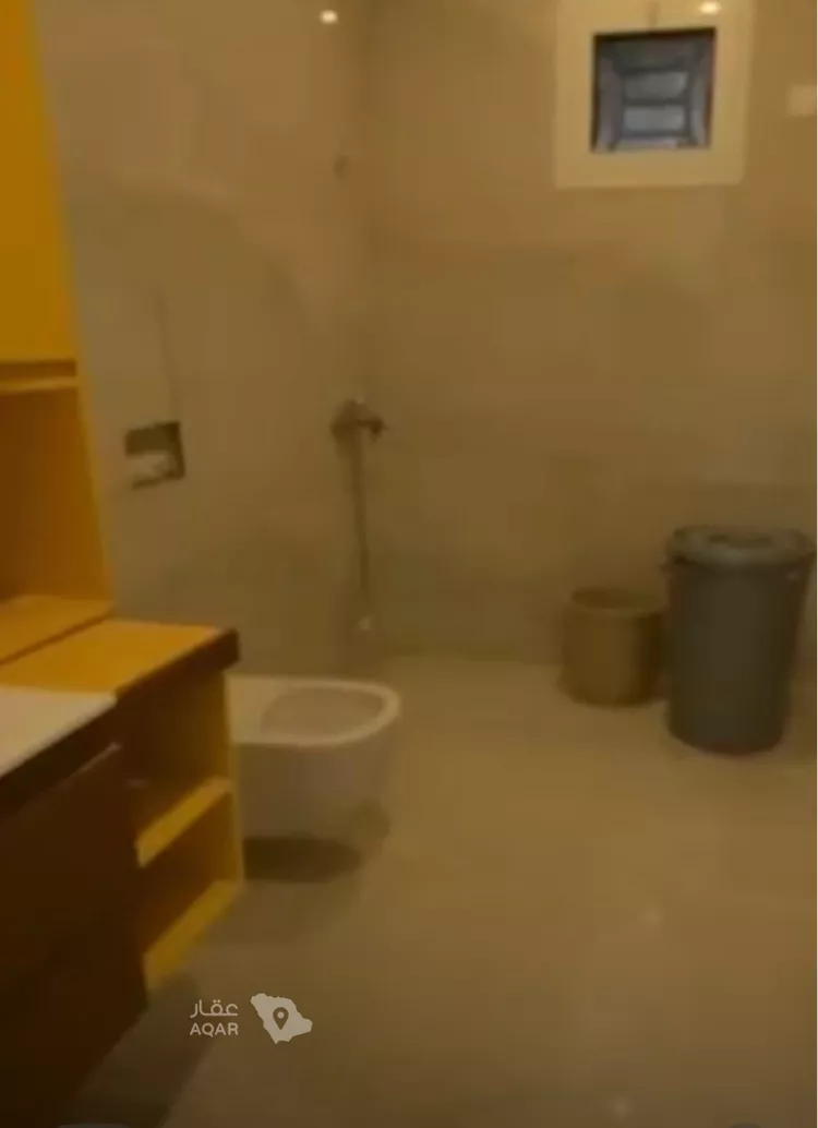 عمارة للبيع في شارع بكر بن امية الضمري, حي العزابيه ومزارعها, مدينة العزابيه ومزارعها, منطقة جازان 14