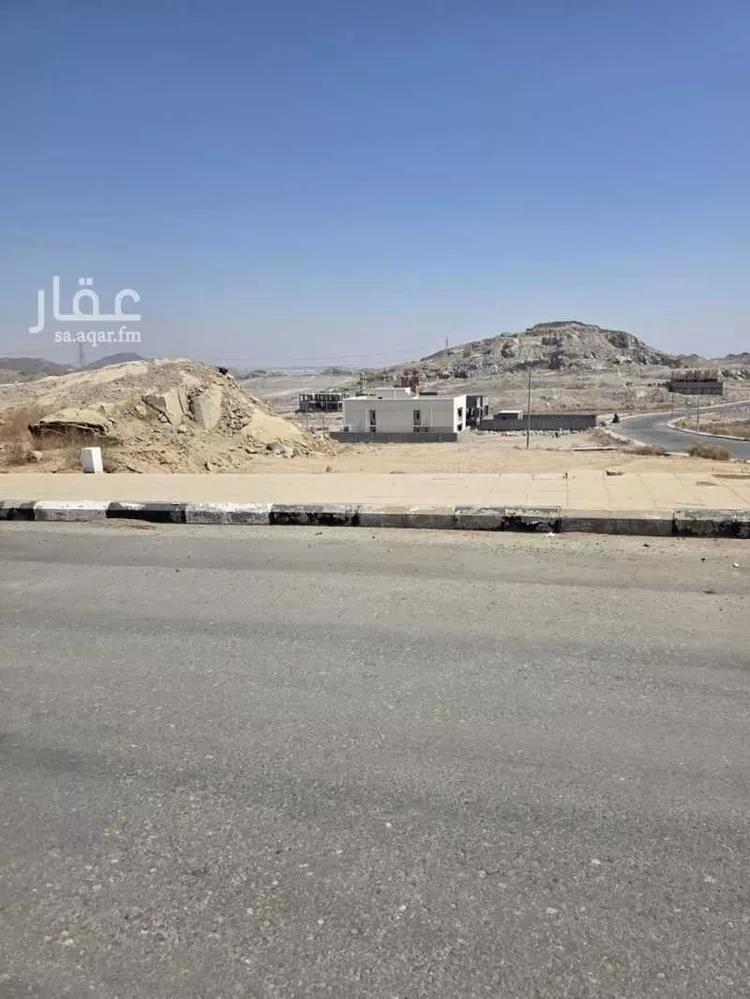 أرض للبيع في شارع إبراهيم الباهلي, حي الصفوة, مدينة مكة المكرمة, منطقة مكة المكرمة صورة 4