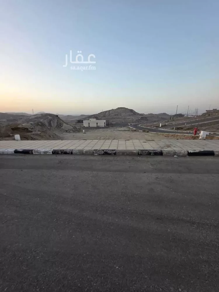 أرض للبيع في شارع إبراهيم الباهلي, حي الصفوة, مدينة مكة المكرمة, منطقة مكة المكرمة 6