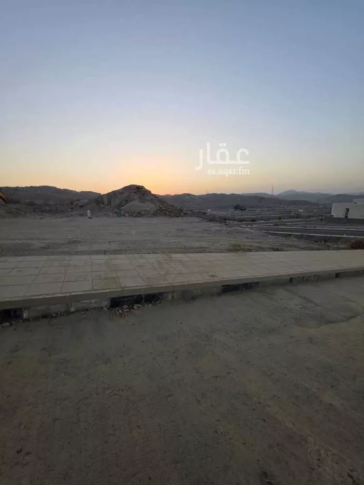 أرض للبيع في شارع إبراهيم الباهلي, حي الصفوة, مدينة مكة المكرمة, منطقة مكة المكرمة 9
