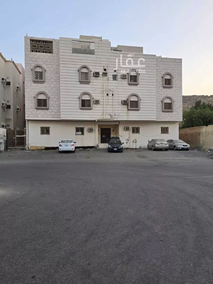 عمارة للبيع في شارع شارع الفضل إبن العباس رضى الله عنه, حي السوق الجديد, مدينة مكة المكرمة, منطقة مكة المكرمة صورة 3