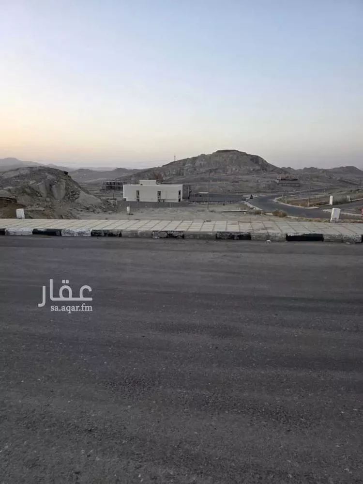 أرض للبيع في شارع إبراهيم الباهلي, حي الصفوة, مدينة مكة المكرمة, منطقة مكة المكرمة 7