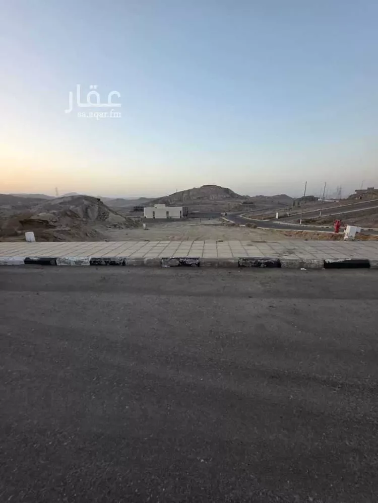 أرض للبيع في شارع إبراهيم الباهلي, حي الصفوة, مدينة مكة المكرمة, منطقة مكة المكرمة صورة 5