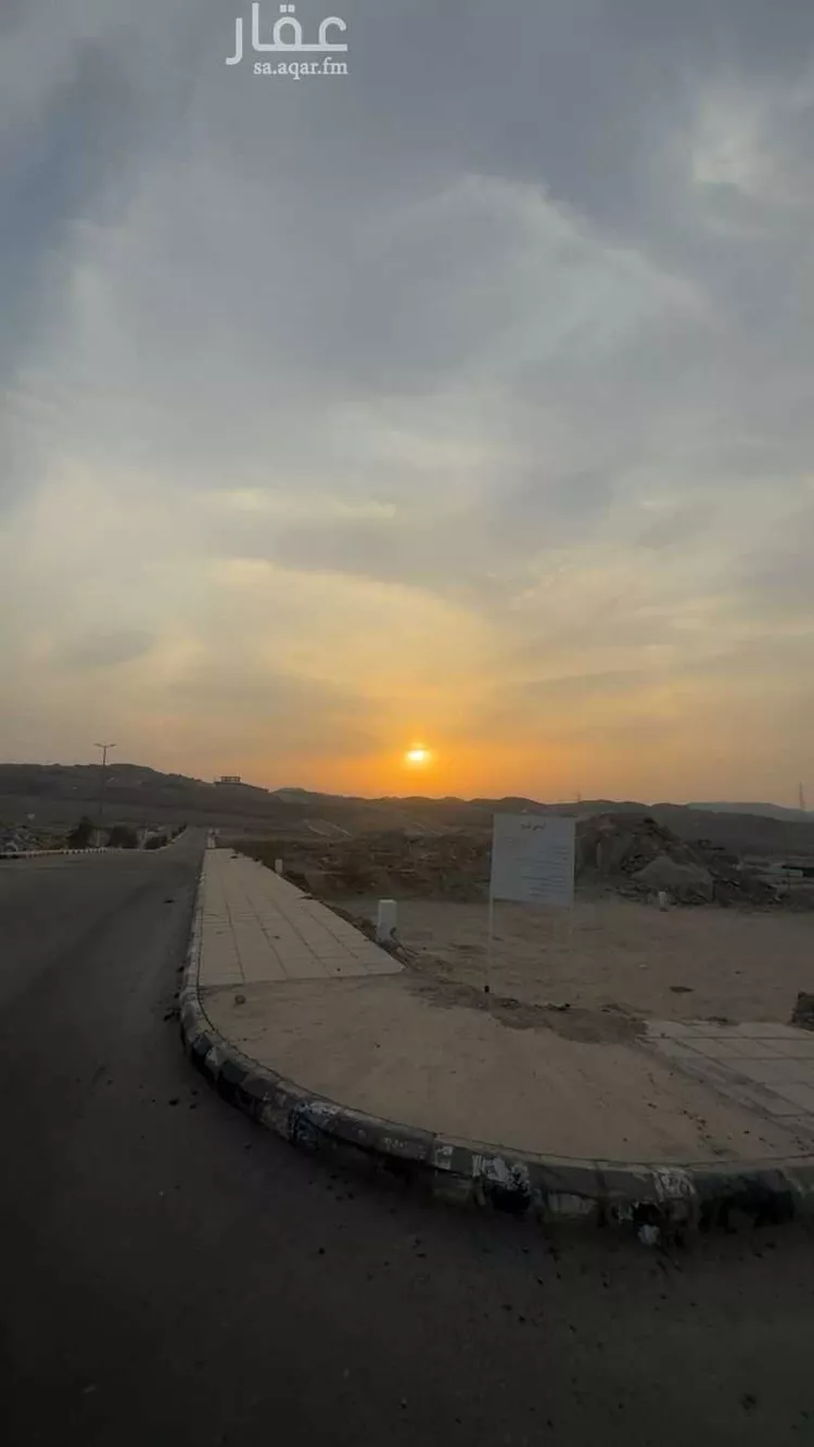 أرض للبيع في شارع إبراهيم الباهلي, حي الصفوة, مدينة مكة المكرمة, منطقة مكة المكرمة 17