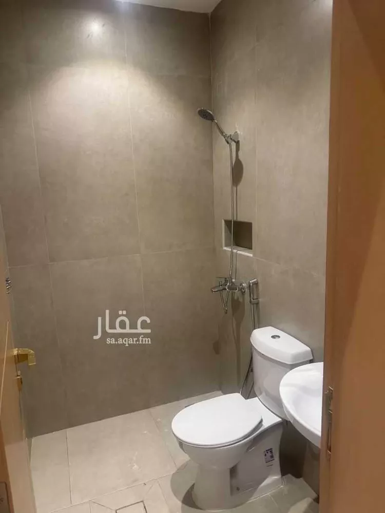 شقة للإيجار في شارع العلاء ابن يزيد, حي البوادي, مدينة جدة, منطقة مكة المكرمة صورة 3