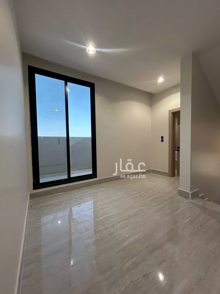 فيلا للبيع في شارع الشهباء, حي اللؤلؤ, مدينة الخبر, المنطقة الشرقية 1 صورة