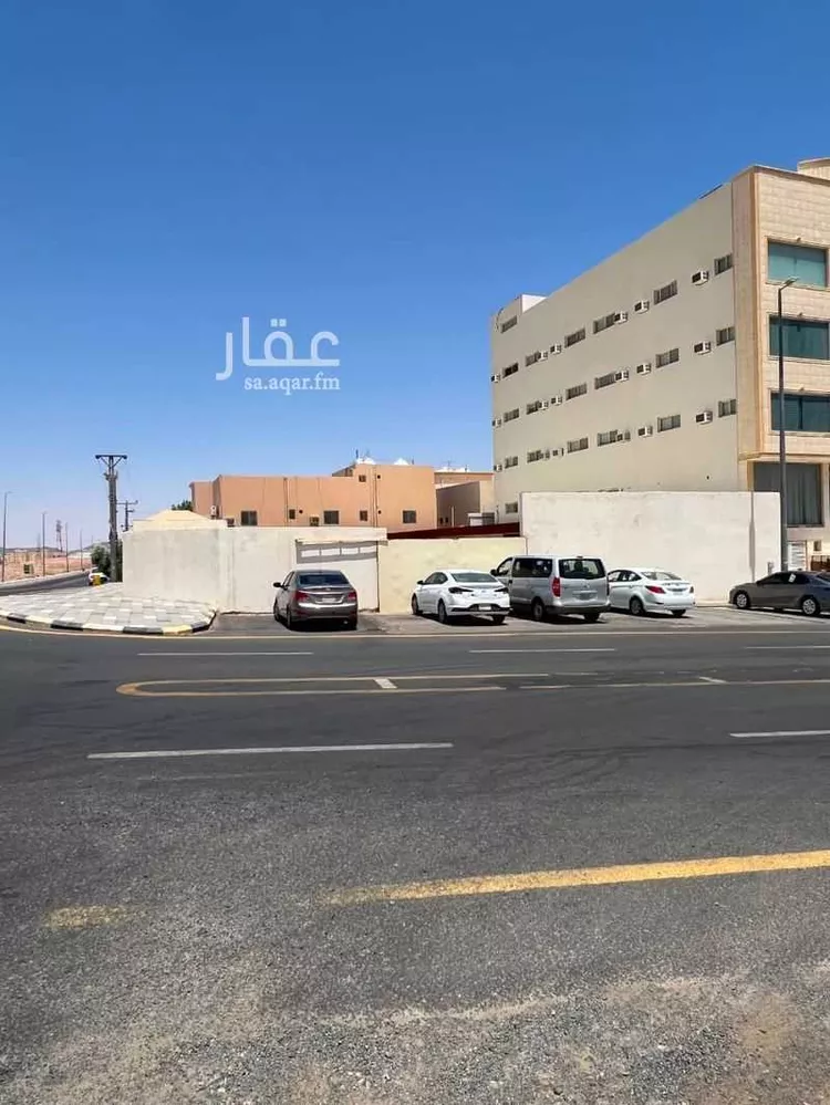 أرض للإيجار في شارع عبد الله بن حذافه بن قيس القرشي, حي المجمع, مدينة حائل, منطقة حائل صورة 3