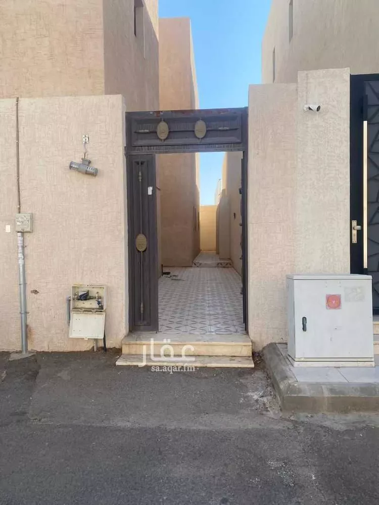 شقة للإيجار في شارع رمان, حي الجامعيين, مدينة حائل, منطقة حائل