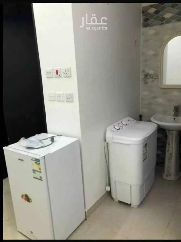 غرفة للإيجار في شارع الصفيف ، حي السعادة ، الرياض ، منطقة الرياض