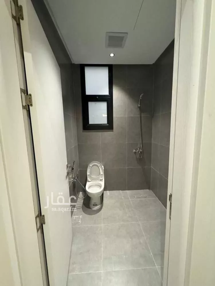 شقة للإيجار في شارع شهيد الدين ثم الوطن عبدالرحمن سعيد عبد, حي السعادة, مدينة الرياض, منطقة الرياض صورة 4