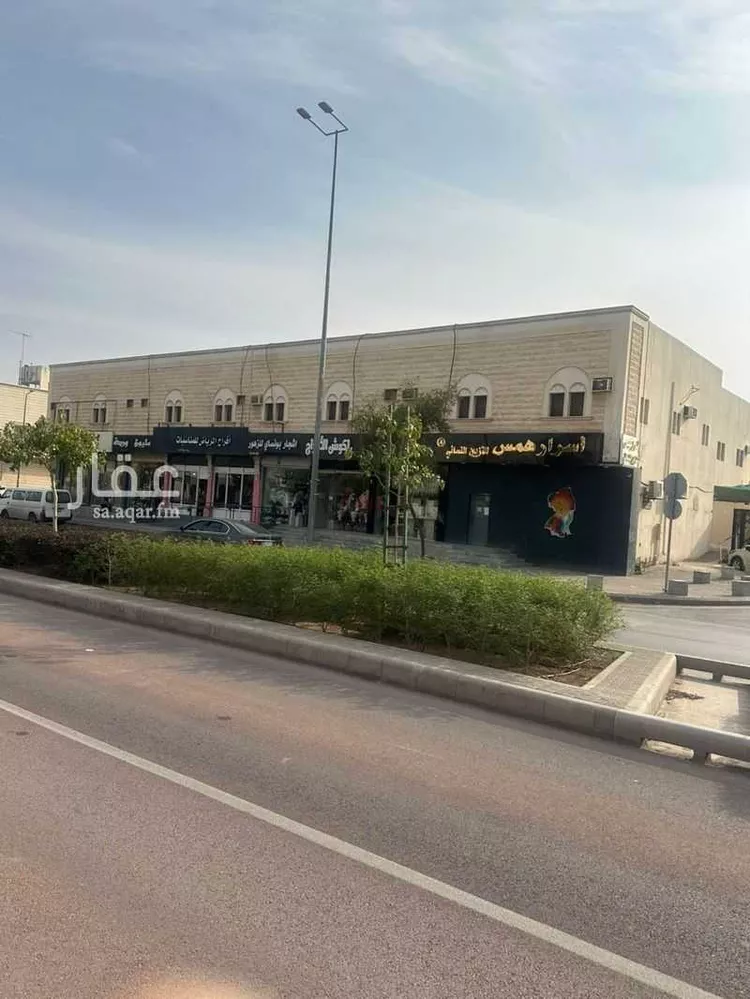 عمارة للبيع في شارع الشافعي, حي الريان, مدينة الرياض, منطقة الرياض صورة 4