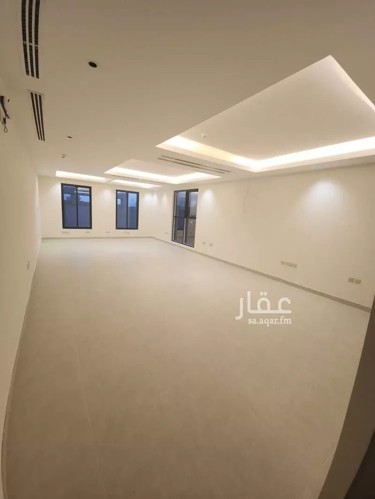 مكتب تجاري للإيجار في شارع طريق الملك عبدالعزيز, حي المصيف, مدينة الرياض, منطقة الرياض