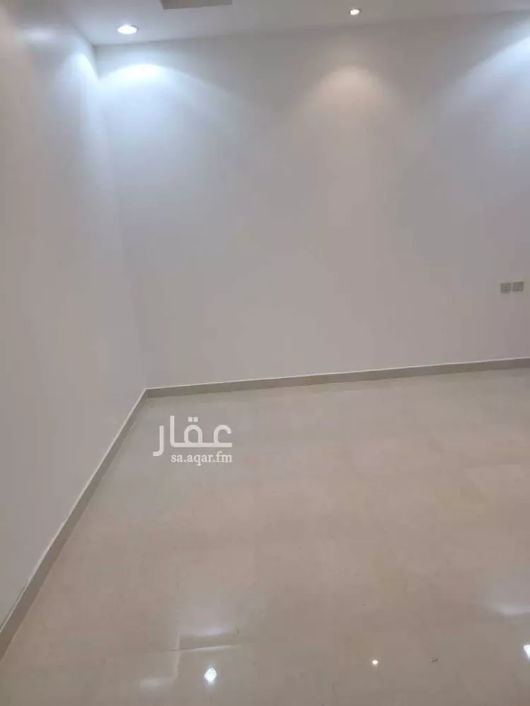 دور للإيجار في شارع الكندي, حي الملك فيصل, مدينة الرياض, منطقة الرياض صورة 3