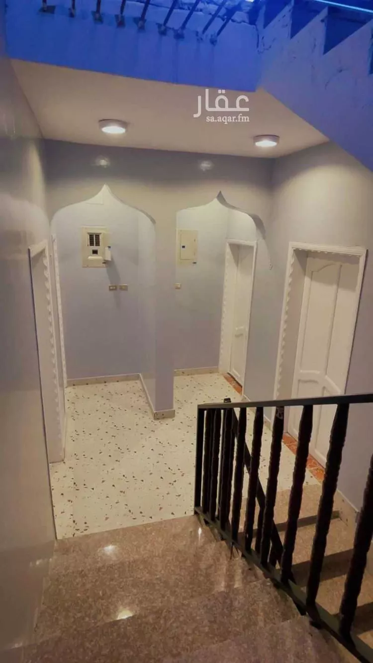 عمارة للبيع في شارع شارع عائشة بنت أبى بكر, حي المروج, مدينة القريات, منطقة الجوف صورة 5