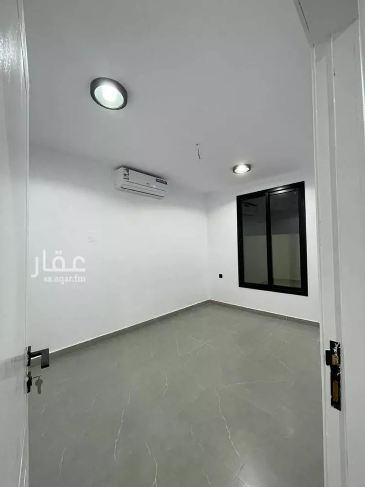 شقة للإيجار في شارع ابن ميسر, حي العزيزية, مدينة الرياض, منطقة الرياض