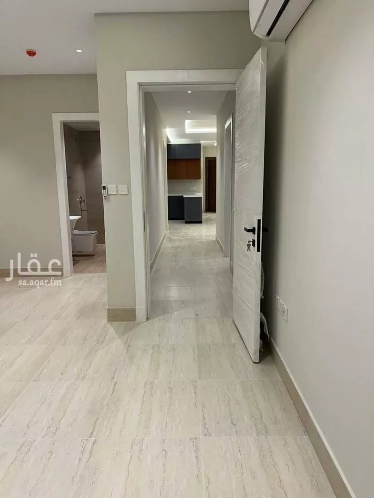 شقة للإيجار في شارع مدائن صالح, حي الحمراء, مدينة الخبر, المنطقة الشرقية صورة 2