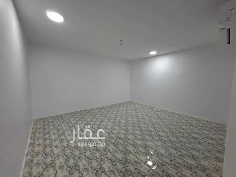 شقة للإيجار في شارع النماص, حي العزيزية, مدينة الرياض, منطقة الرياض صورة 3