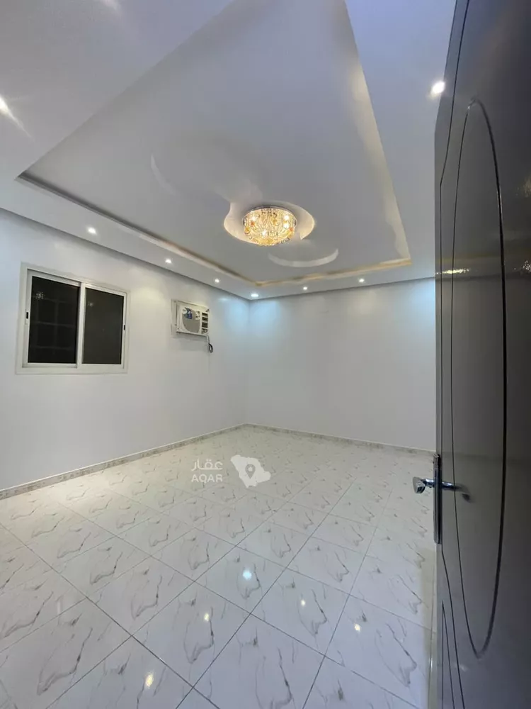 شقة للإيجار في شارع الحديدة, حي العزيزية, مدينة الرياض, منطقة الرياض 7