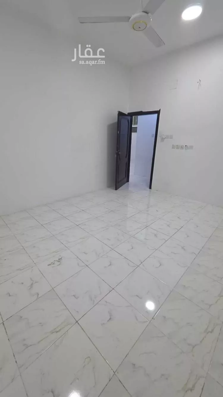 شقة للإيجار في شارع ابن ميسر, حي العزيزية, مدينة الرياض, منطقة الرياض صورة 3