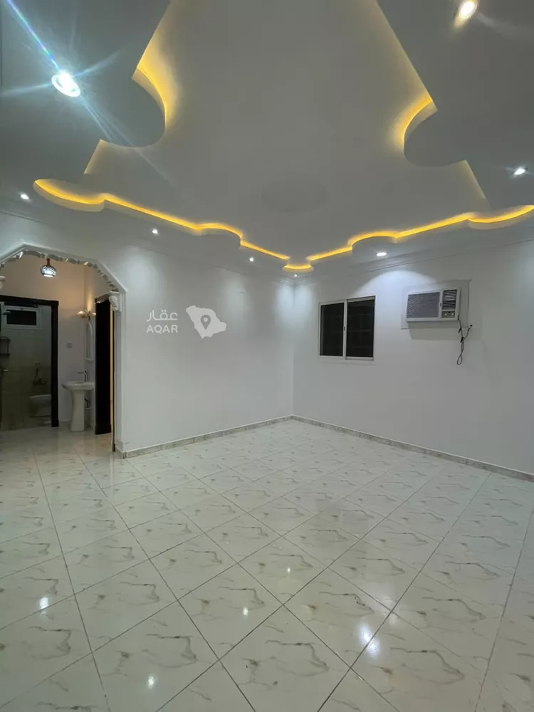 شقة للإيجار في شارع الحديدة, حي العزيزية, مدينة الرياض, منطقة الرياض 9